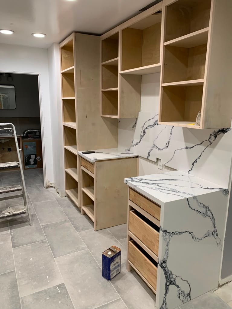 Remodeled Kitchen with Quartz Countertops in Reseda: A Complete Homeowner's Guide